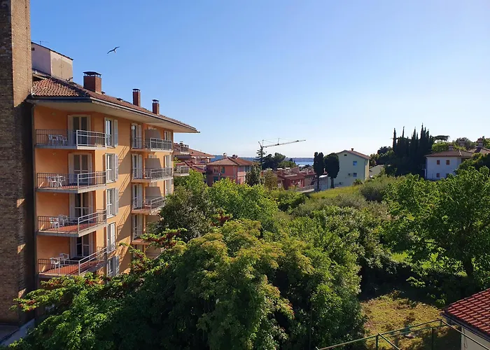 Daire Elsa Portorož